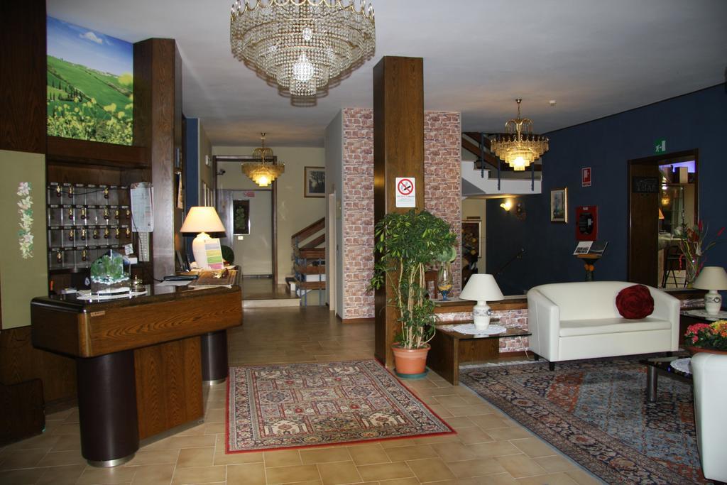 Hotel Firenze Chianciano Terme Exterior photo